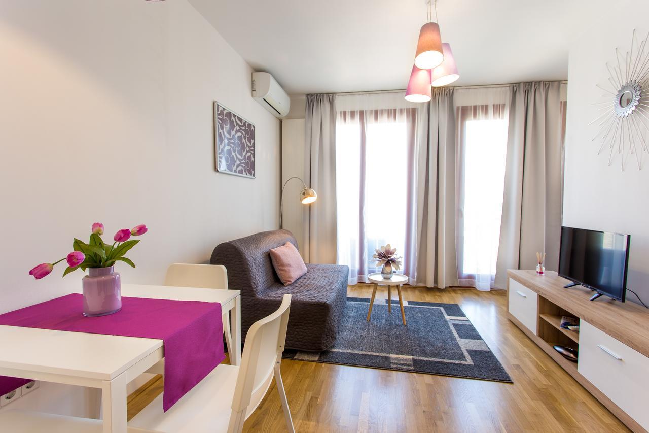 Colours Apartments Budapest Bagian luar foto