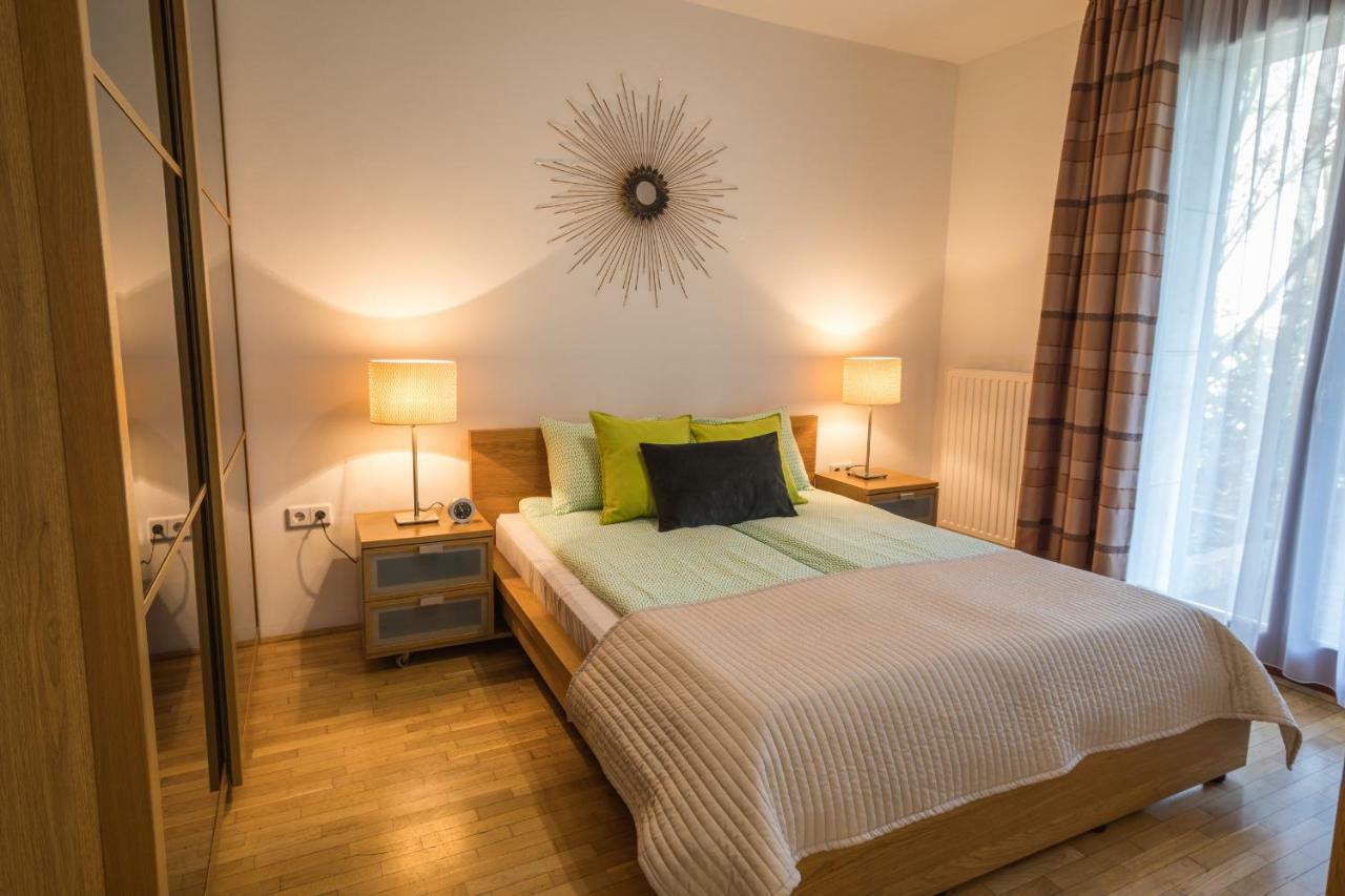 Colours Apartments Budapest Bagian luar foto