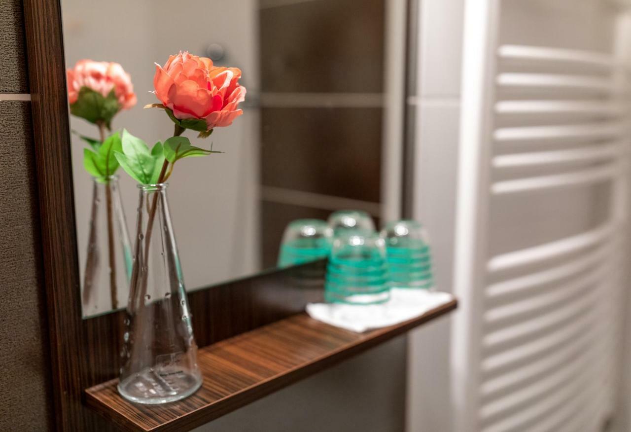 Colours Apartments Budapest Bagian luar foto